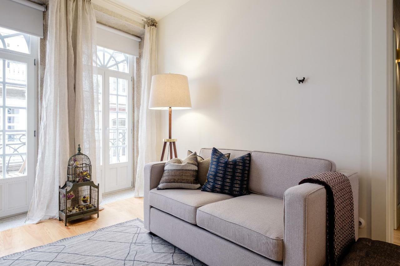 Boutique Rentals-Flores Plaza In City Historical Center Porto Exterior foto